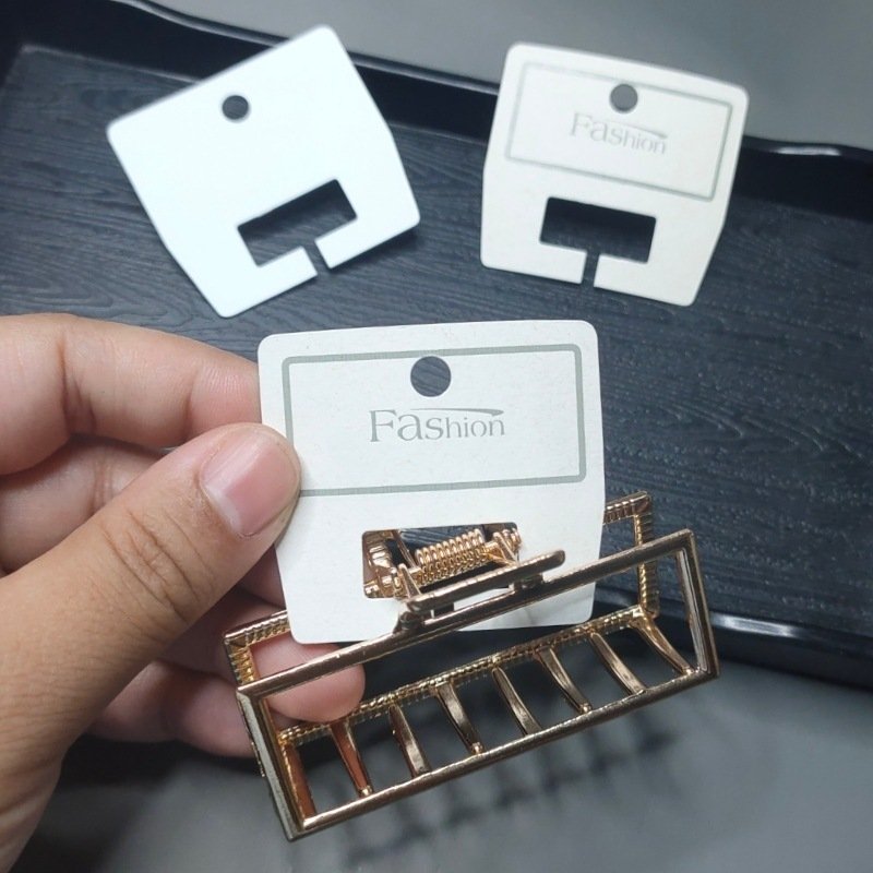 MIO Wholesale Blank White Hair Claw Clips Jewelry PVC Paper Display Cards Custom Logo Hair Accessories Small Hair Clip Holder