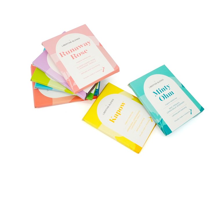 Wholesale Eco-friendly Candy Snack Cardboard Carton Box Ivory Card for Christmas gift Cosmetic Products