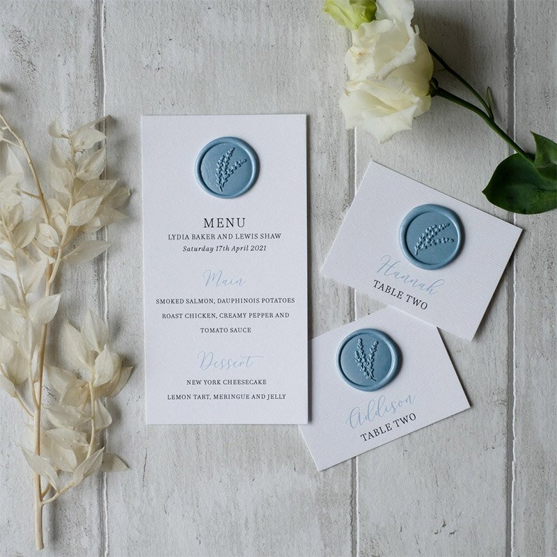 Personalized Custom Print Luxury Paper Hotel Restaurant Gold Letters and Wax Seal Wedding Menu Cards