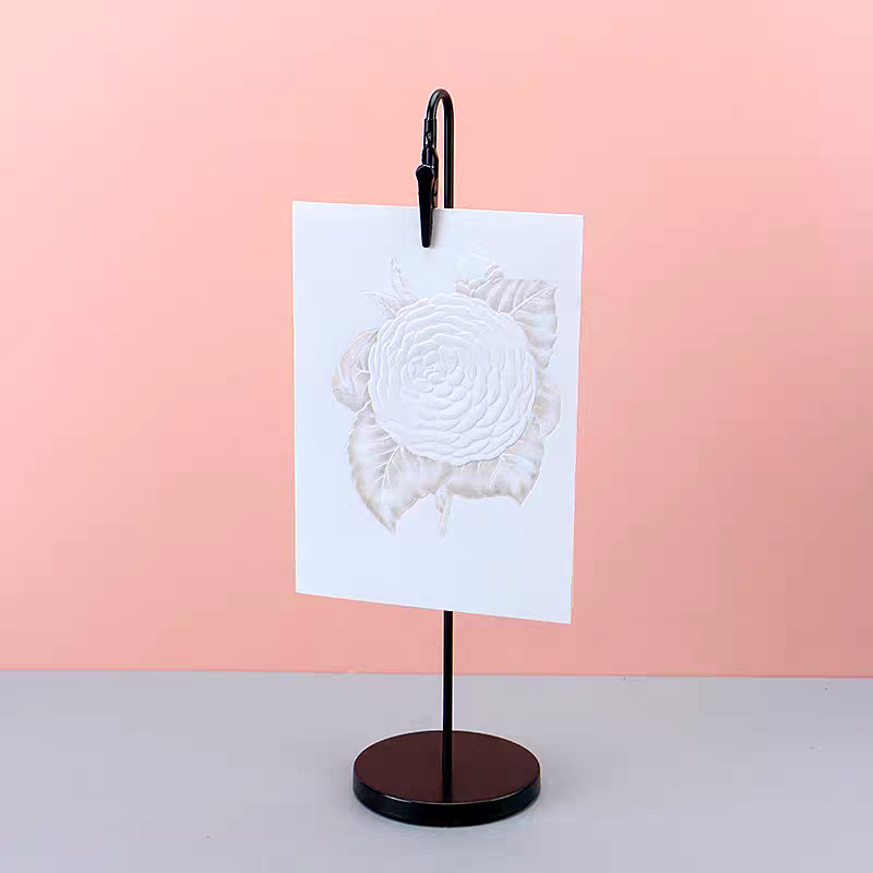 tabletop Decoration Iron New Alligator sign Clip with weighted base for place cards wedding restaurant sign holder