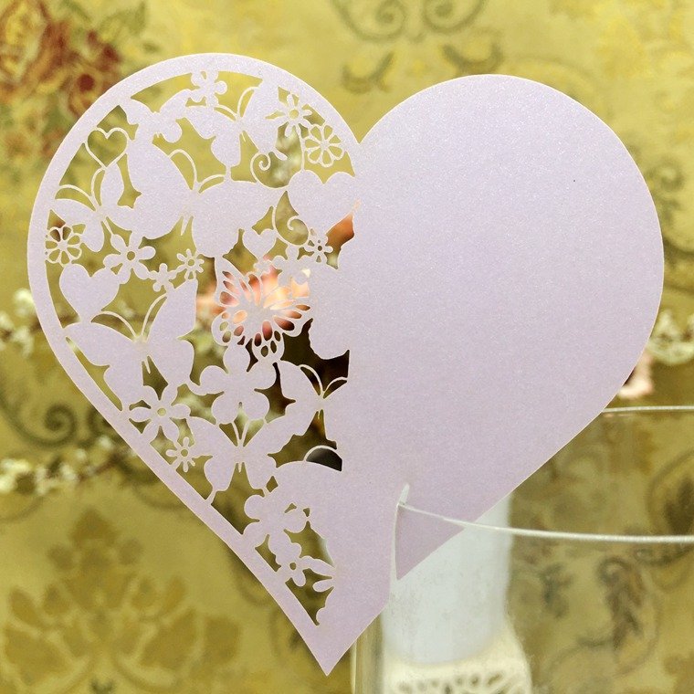 New design lavender color heart shape pearl paper laser cutting wedding place name cup cards for wine glass or tea cups