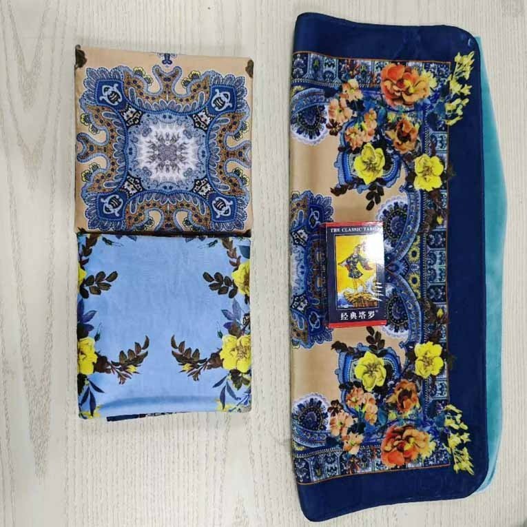 Customized ultra soft double-sided velvet printed art table mat Disposable Outdoor Weddings tarot card special game mat