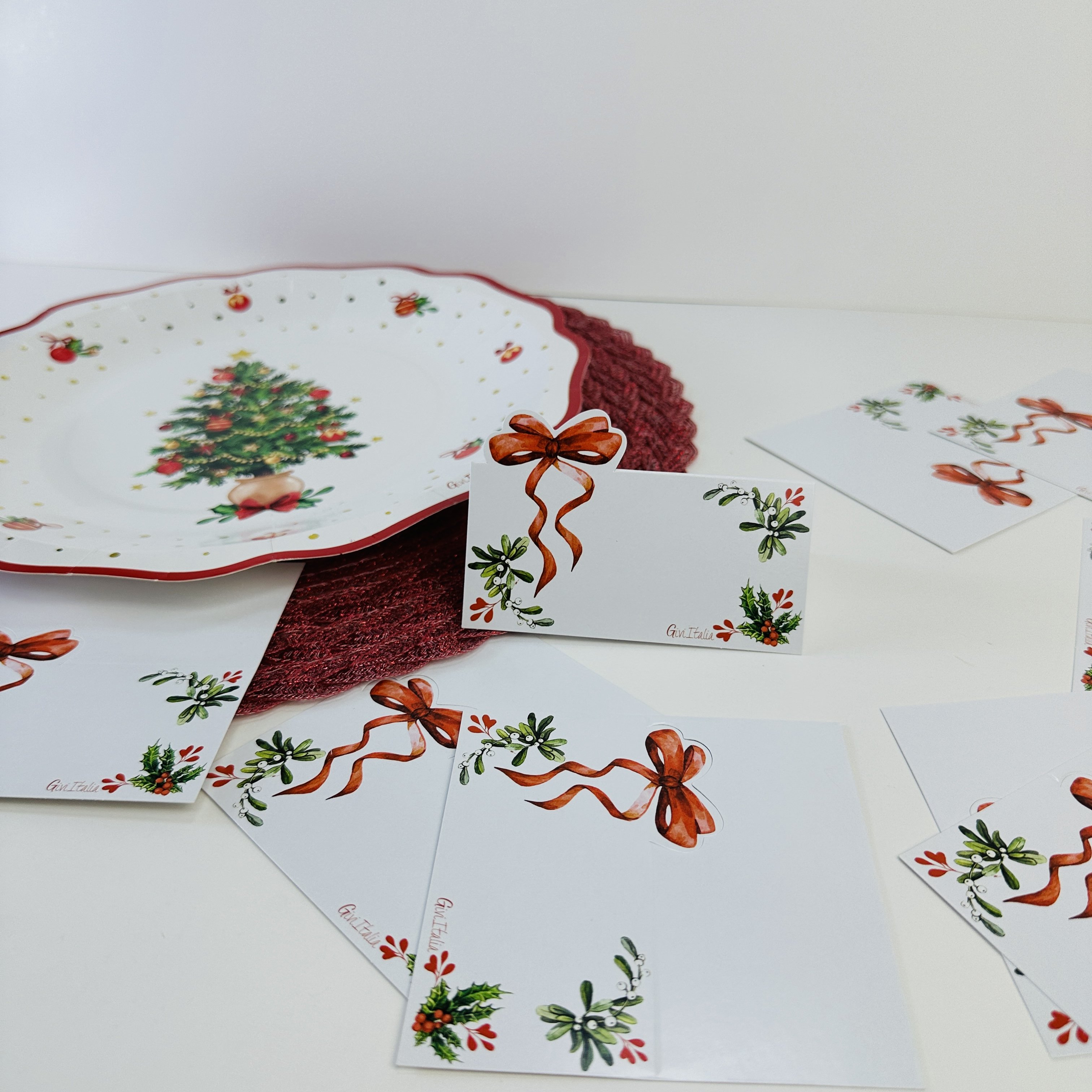 Wholesale 10 pcs Red Knot Paper Place Cards Christmas Table Setting Folded Tent Cards for Wedding Baby Shower Christmas Parties