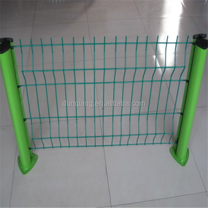 Customizable Decorative 3D Curved Outdoor Metal Garden Fence Panels