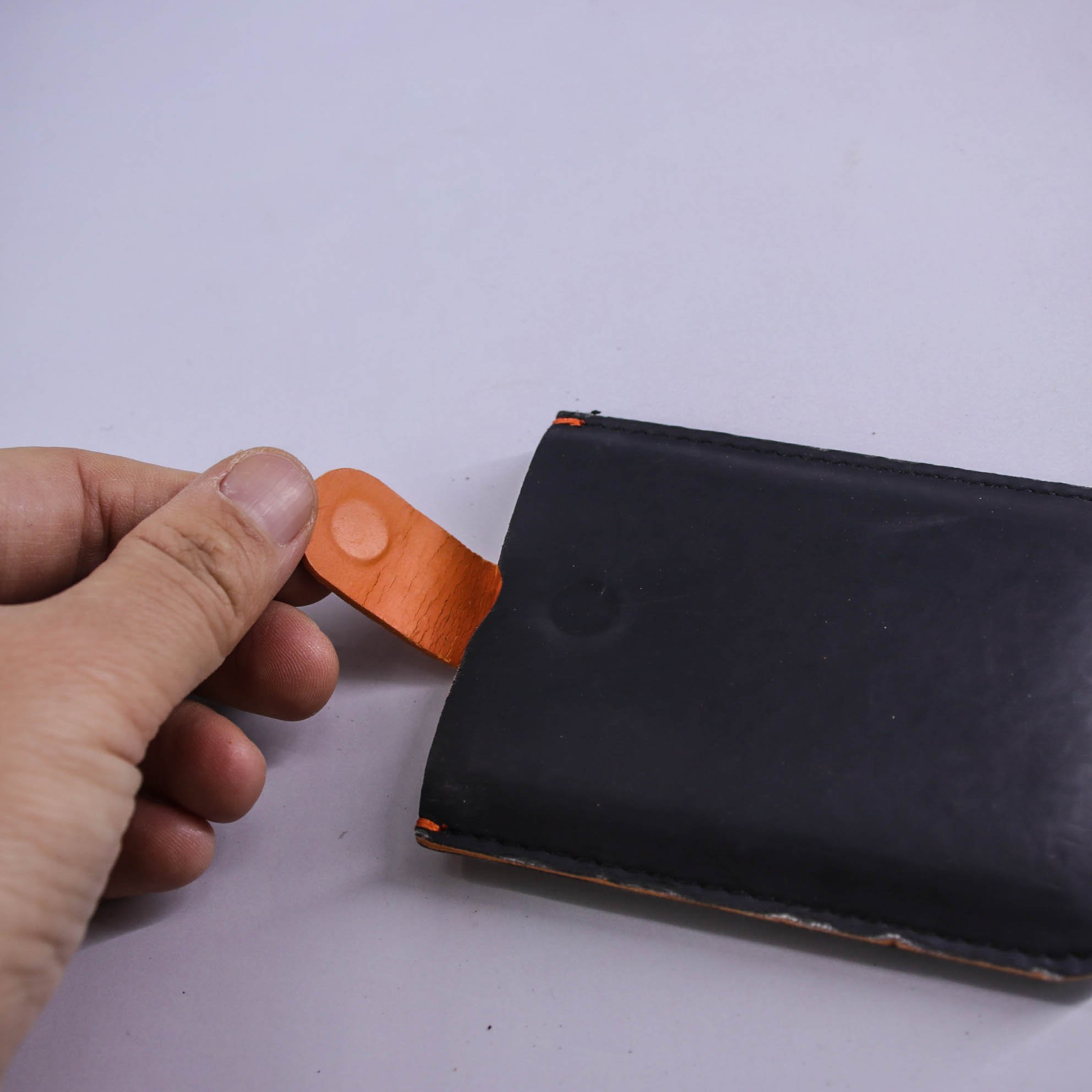Etsy Best Selling place holder sleeve retractable id card card leather photo card magsafe holder custom sleeves pop up holder