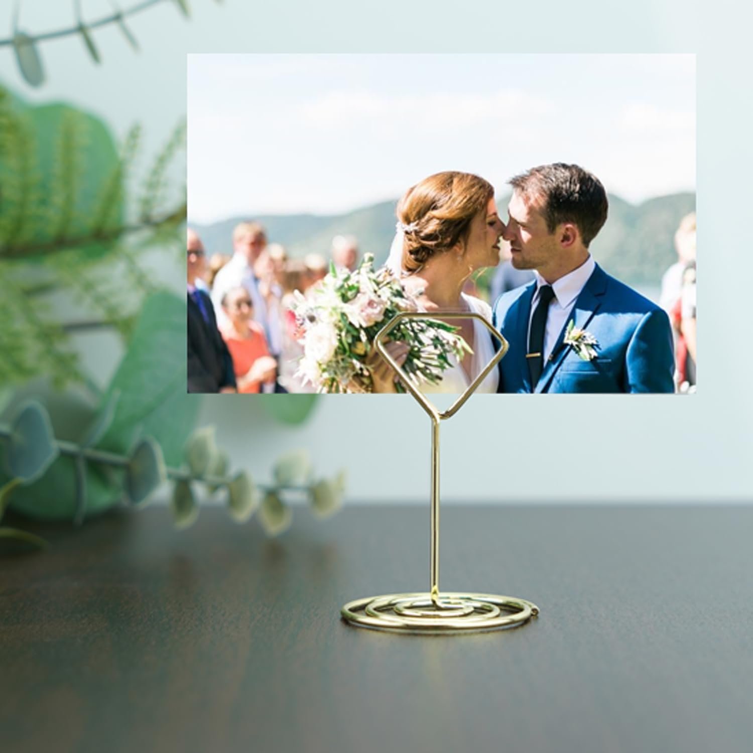 Wire Picture Holder Photo Clip Unique Shaped Place Card Holders with Gold Dots Place Cards for Wedding Bridal Shower