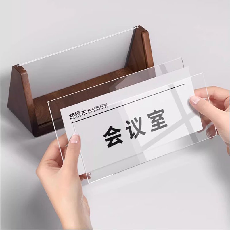 High Quality Front Desk Tabletop Office Meeting Reminder Notice Wood name card holder table display qr code stand