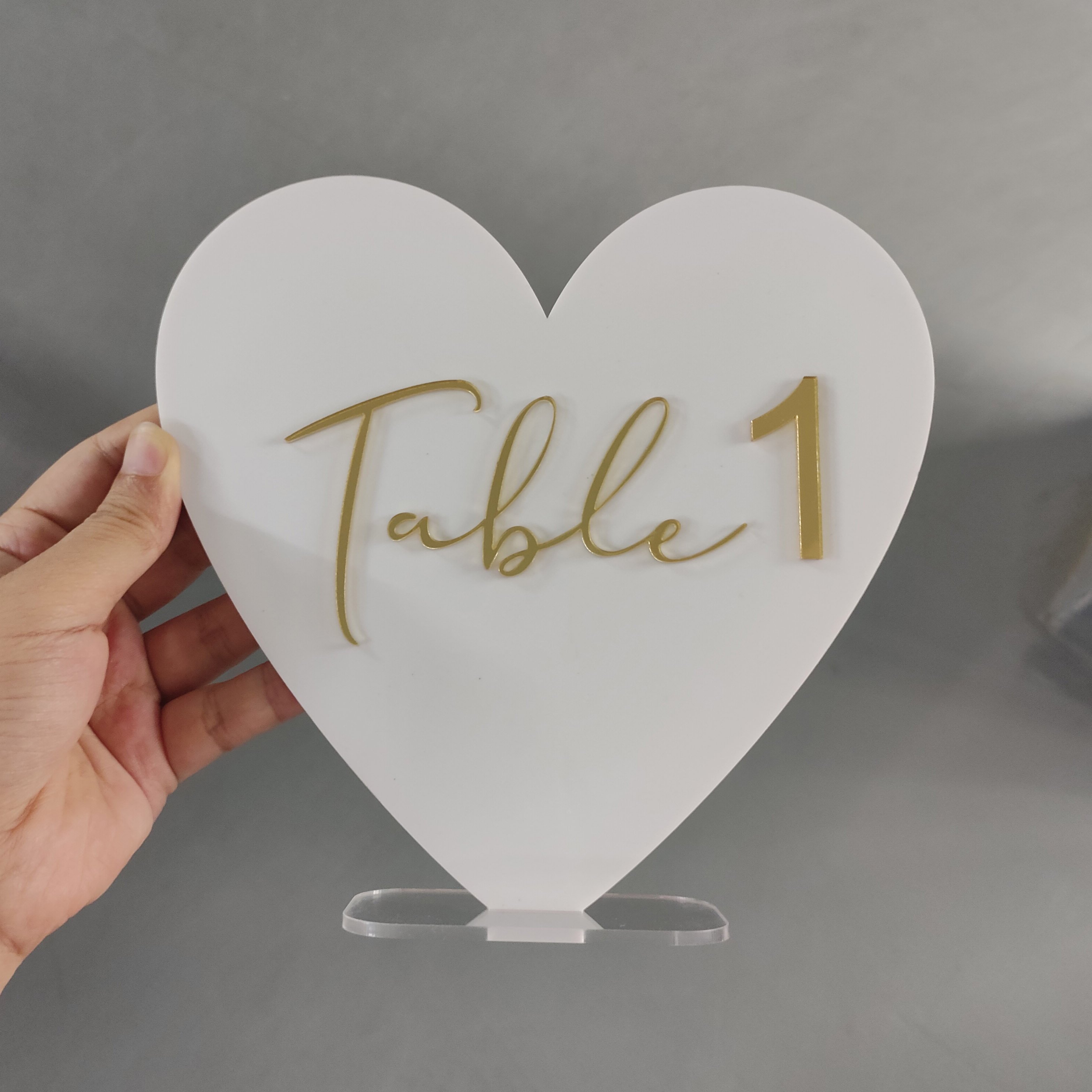 Custom Acrylic Place Card Arch Wedding Sign Standee Heart Acrylic Table Numbers For Wedding Centerpieces