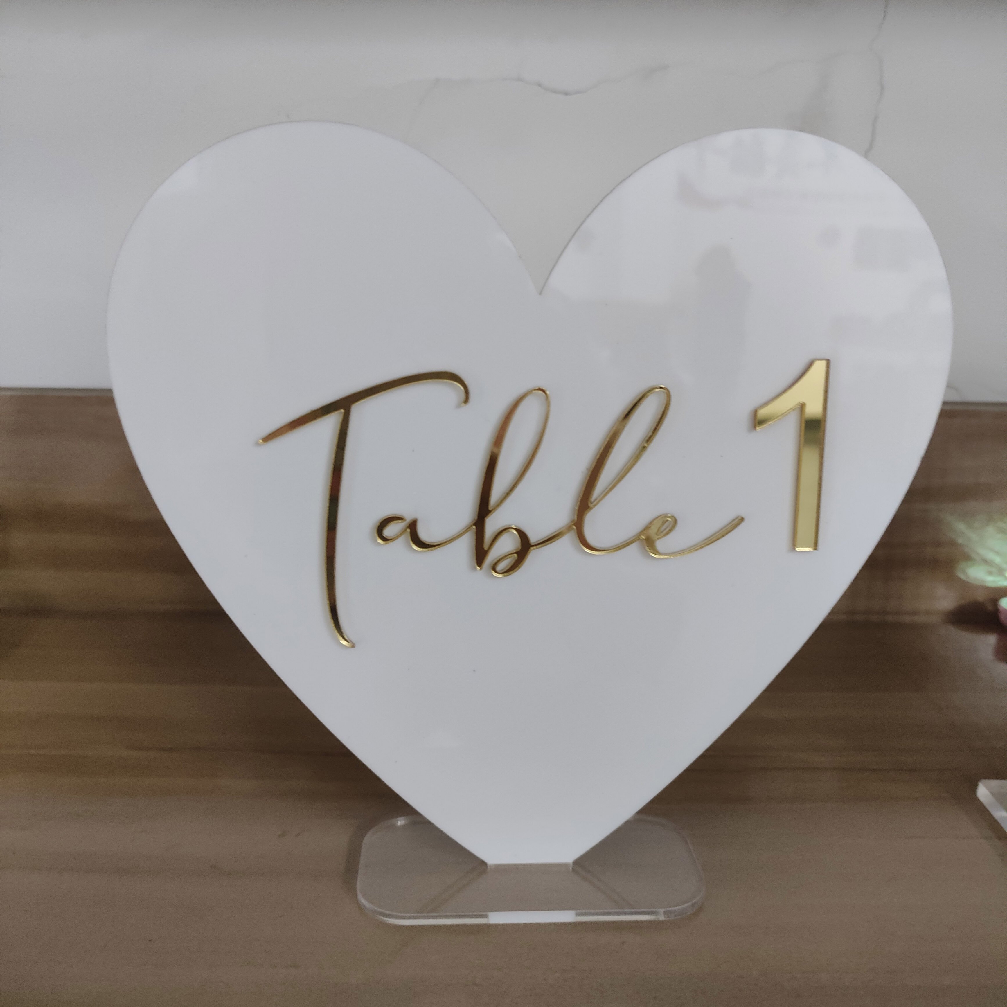 Custom Acrylic Place Card Arch Wedding Sign Standee Heart Acrylic Table Numbers For Wedding Centerpieces