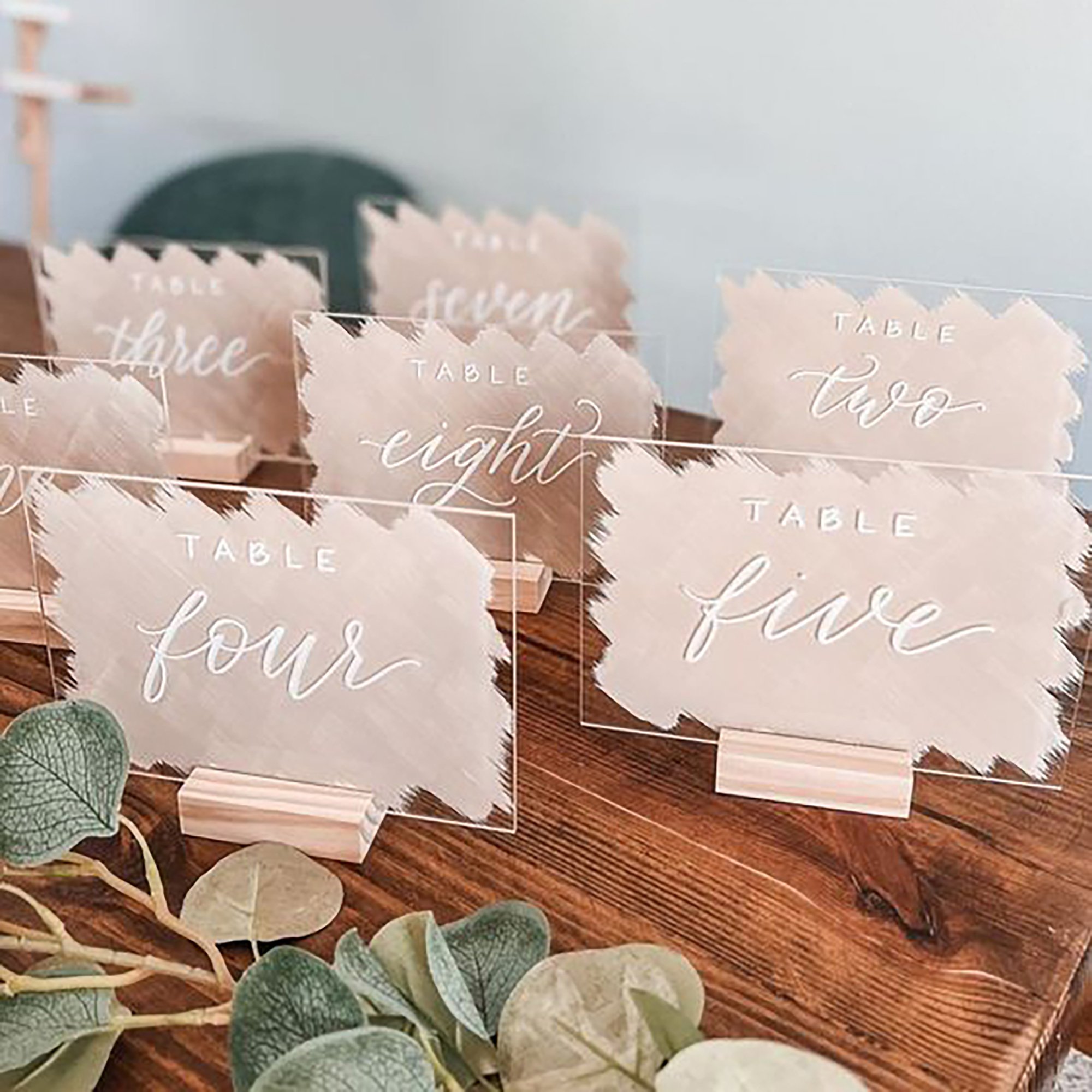 Standing table number table letters numbers in Dining Application