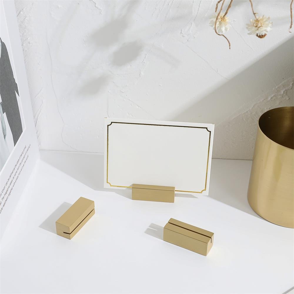 MAXERY Small Card Stand, Brass Tag Sign Card Display Card Menu Holder, Table Number Calendar Place Card Holder