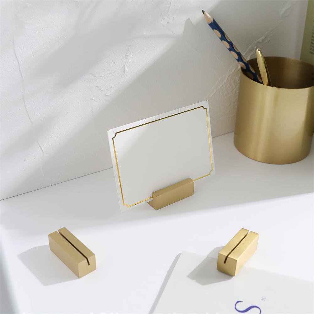 MAXERY Small Card Stand, Brass Tag Sign Card Display Card Menu Holder, Table Number Calendar Place Card Holder