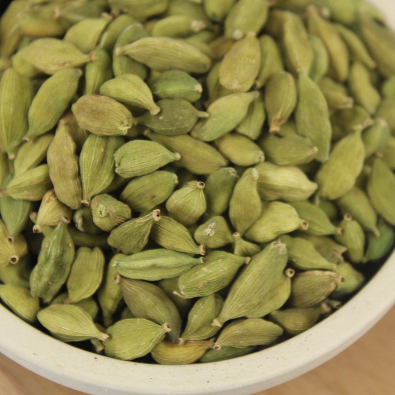 Wholesale Factory Dried Cardamom Seeds Suppliers Organic Green Cardamom