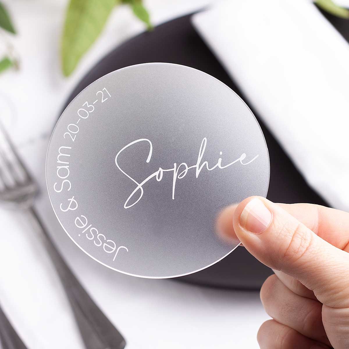 3mm Laser Cut Frosted Acrylic Perspex Coasters Name Place Coasters Transparent Circle Coasters for Wedding Decoration