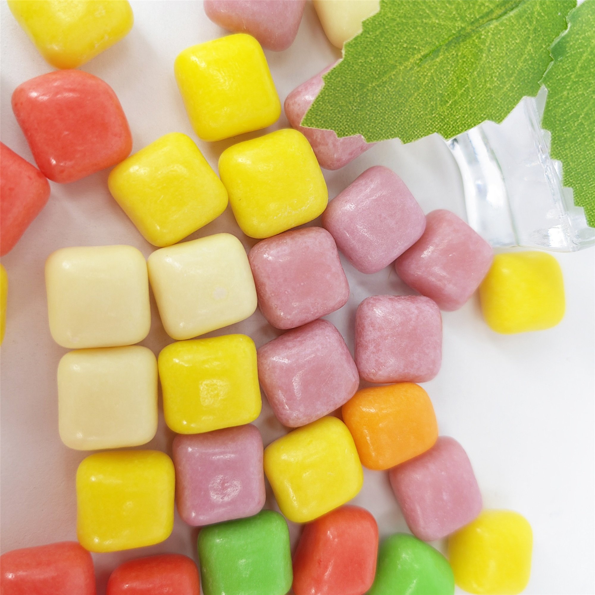 Xylitol manufacture NON GMO powerful mints fresh breath mints bulk mints confectionery for bad breath
