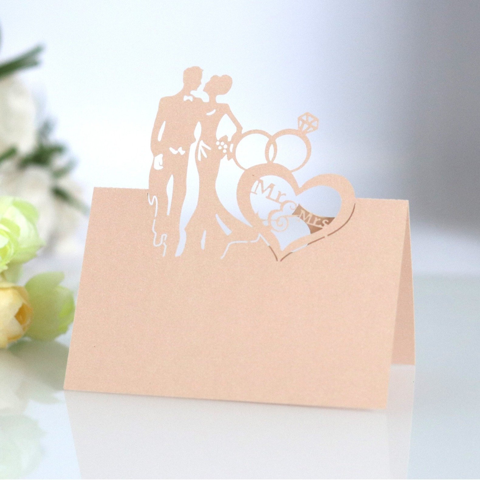 Hollow Banquet Layout Pink Love Wedding Seat Bridegroom Bride Decoration Table Card In Stock Wholesale
