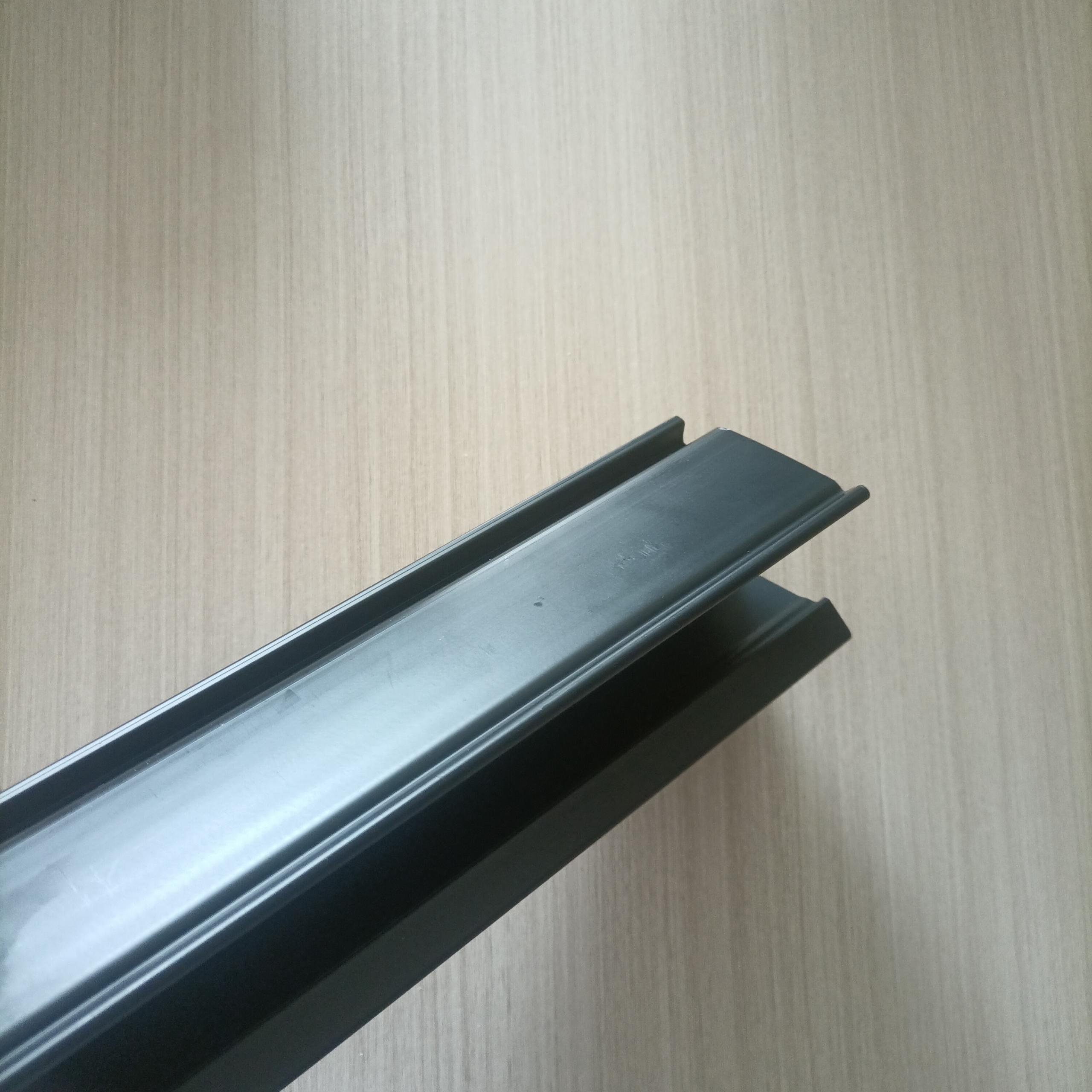 HYDG high quality pvc plastic strip with groove glass mirror edge banding used for placing glass products