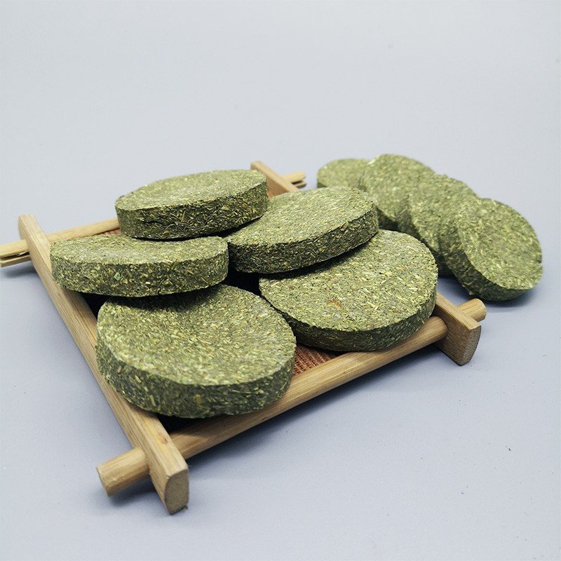 Wholesale Animal Rabbit Food Alfalfa Hay Timothy Bunny Molar Cake