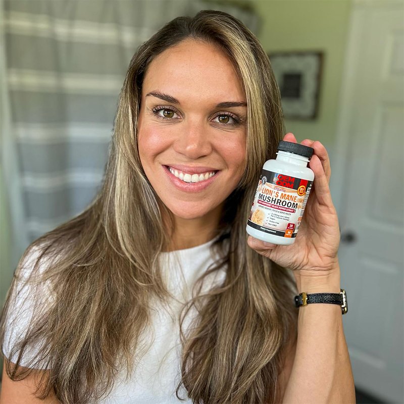 Organic Lions Mane Supplement Capsules Lions Mane Mushrooms with BioPerine Natural Nootropic Brain Supplements for Memory