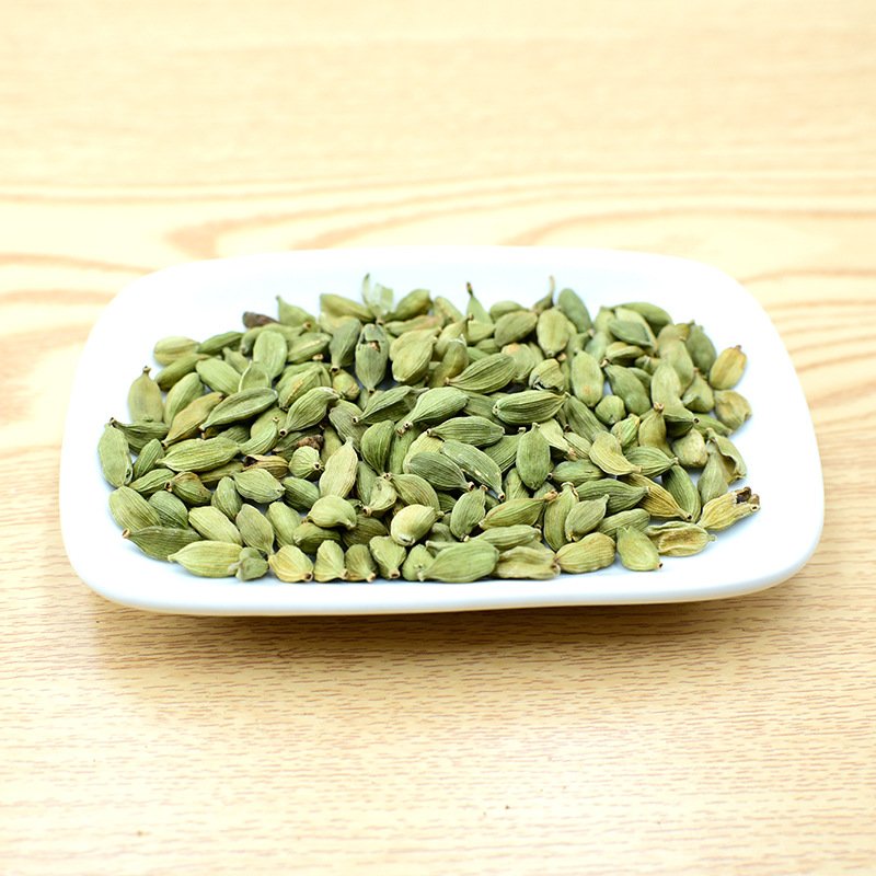 Wholesale Price Stock Available Spice Seeds Organic Dried Green Cardamom For Good Flavor