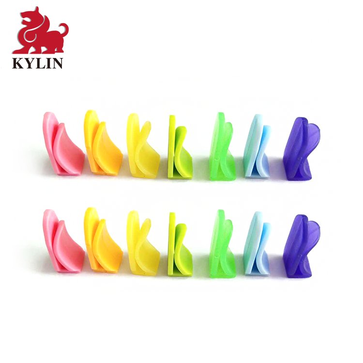 Blank boardgame stand-up player card stands - Plastic Display Clip Holder Place Card Sign Holder Clips Table
