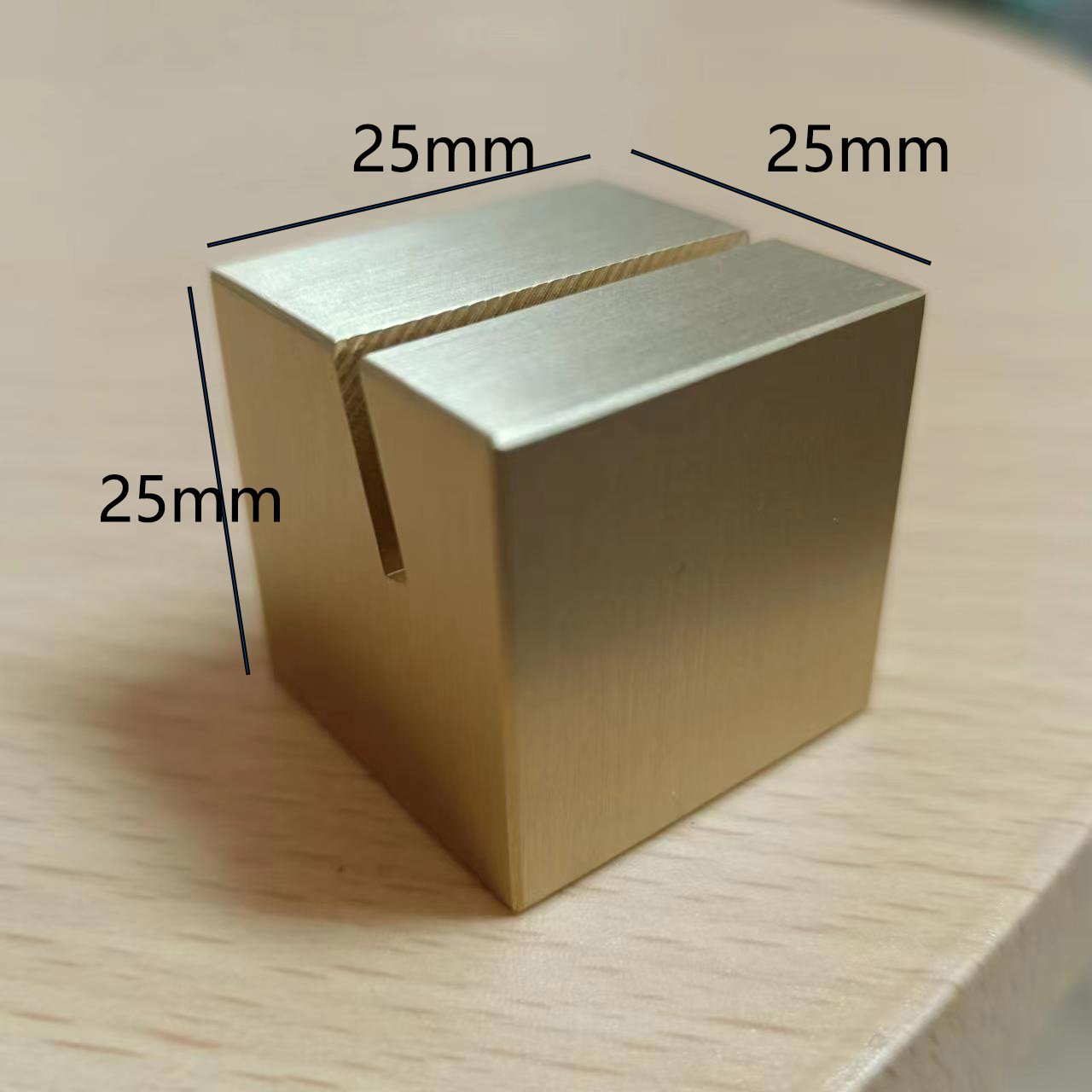 25mm cube Brass Card Holder Label Price Tga Business Card Desktop Note Pad Message Holder Base Stand Desktop Organizer wedding