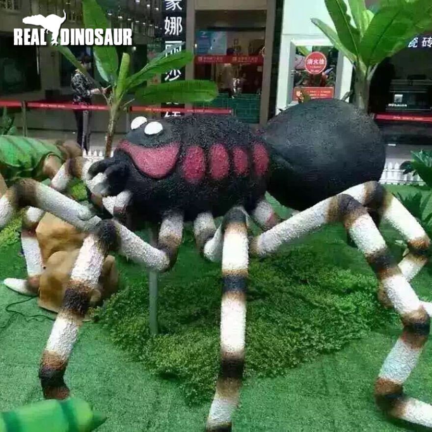 Fiberglass Insect Bee on Exhibihition Show