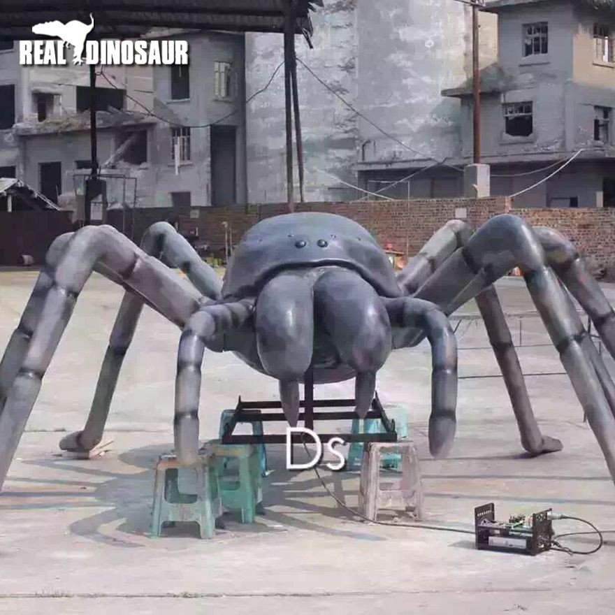 Fiberglass Insect Bee on Exhibihition Show