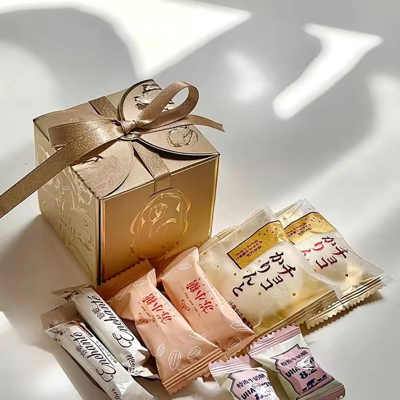 Luxury Custom Small Wedding Chocolate Dragees Candy Boxes Sweet Gift Favor Paper Boxes Packaging for Guests