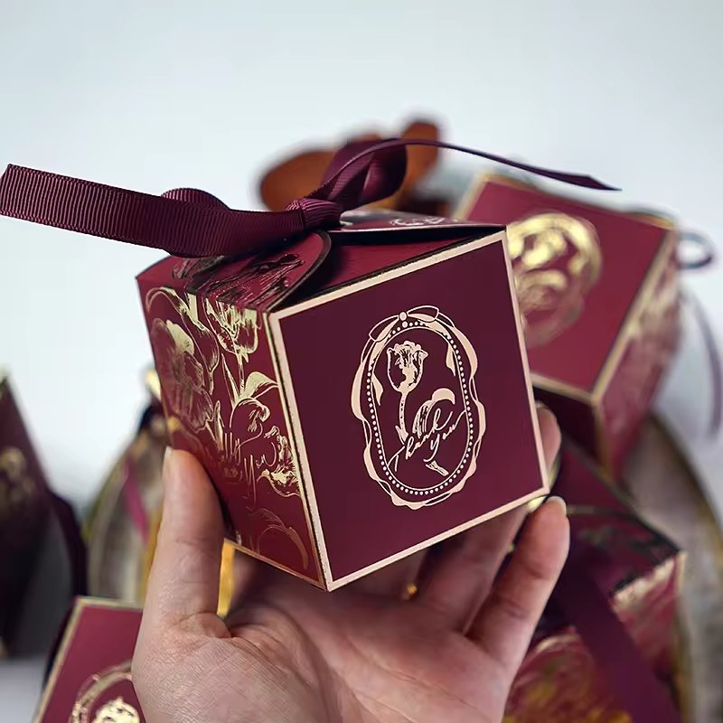 Luxury Custom Small Wedding Chocolate Dragees Candy Boxes Sweet Gift Favor Paper Boxes Packaging for Guests