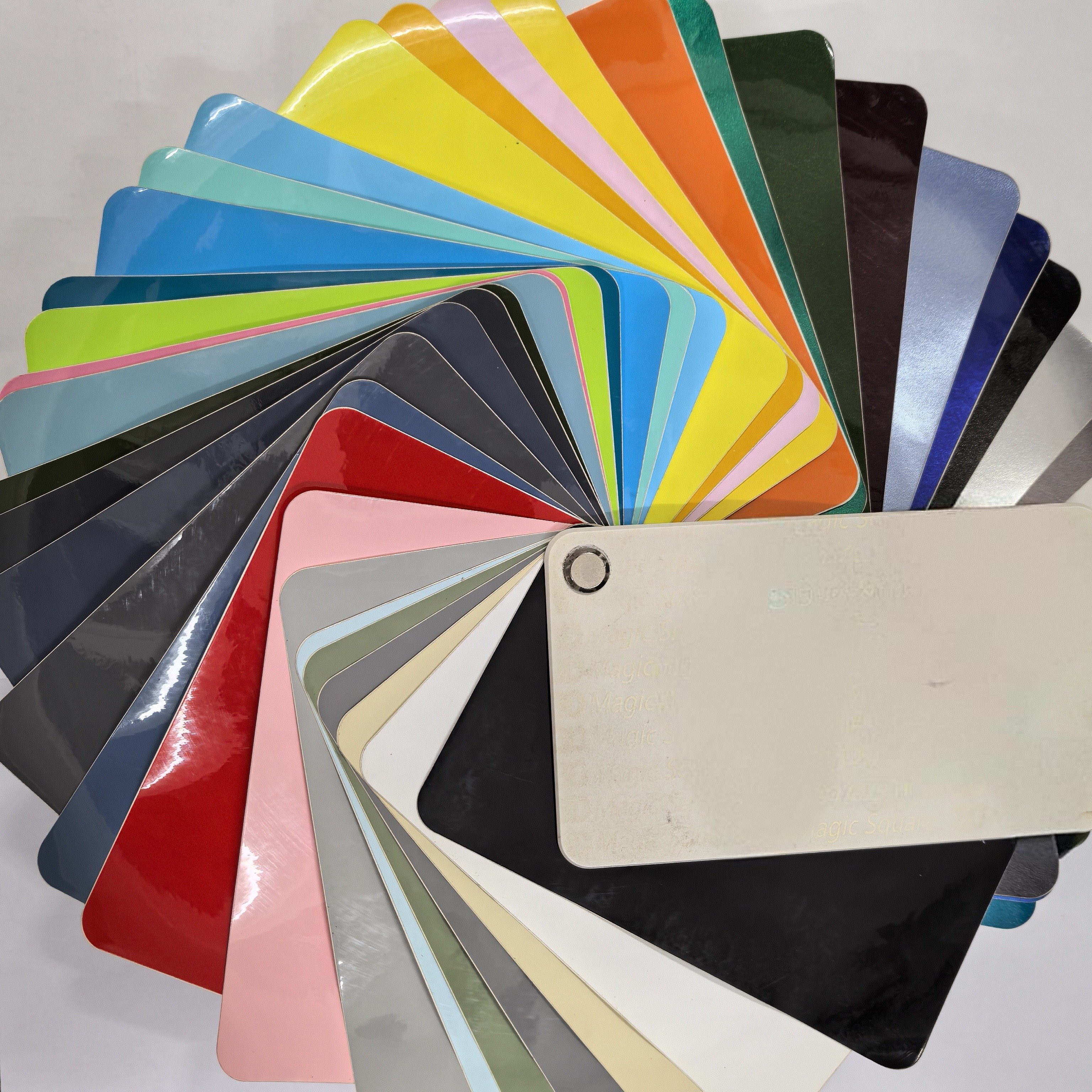 High Quality PVC Custom Color Changing Car Film Luxury Business Anti-Scratch Privacy Protection Fashion Protection