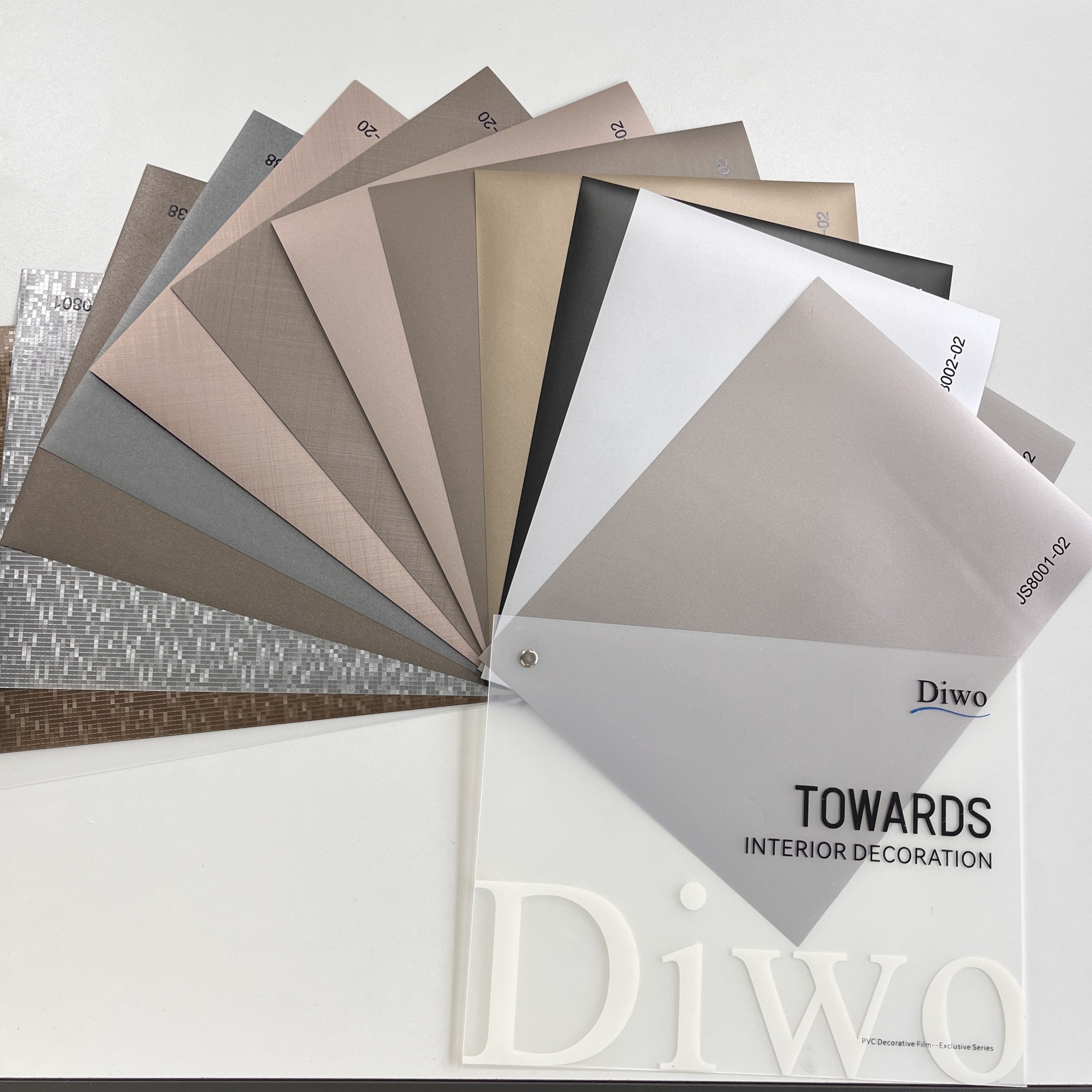 China luxury PVC metallic wallpaper vacuum pressing decorative film for wall panel