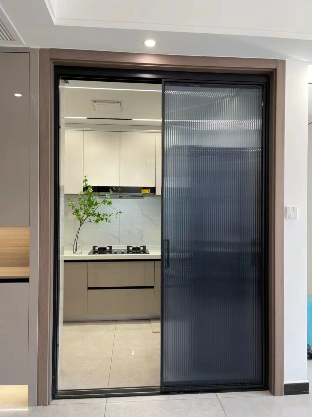 High Quality 3D Reeded Glass Film Self Adhesive Decorative Window Film