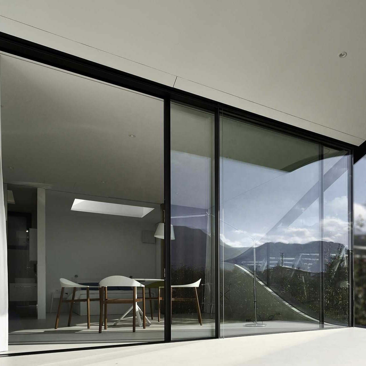 Electrochromic Window Frostin Decorative Smart Film