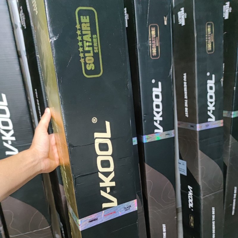 V-Kool Car Window Film Sunscreen and Heat-Insulating Anti-Glare and Anti-Scratch with Color-Changing Function for Window Tint