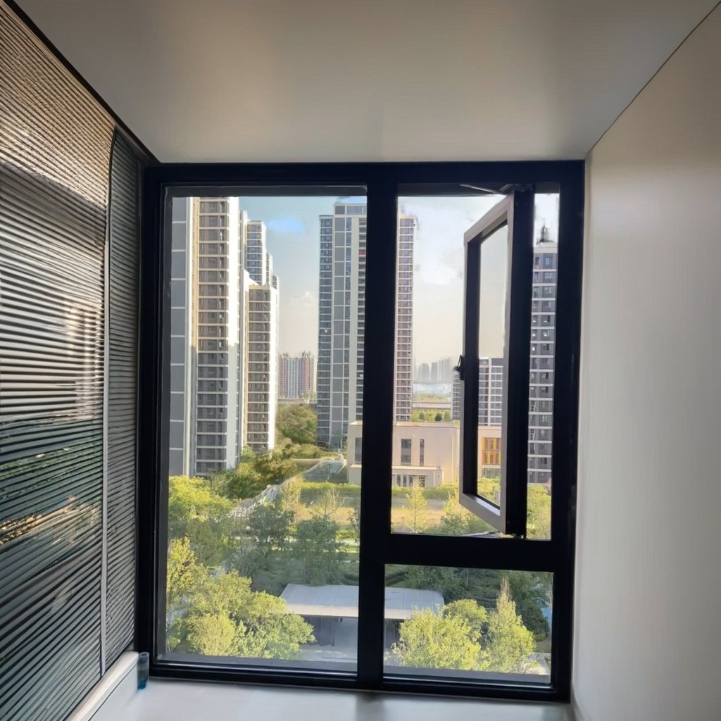 Modern Design Self-Adhesive Thermal Insulation PET Film PVC and Vinyl Decorative Roll Glass Film for Better Heat Insulation