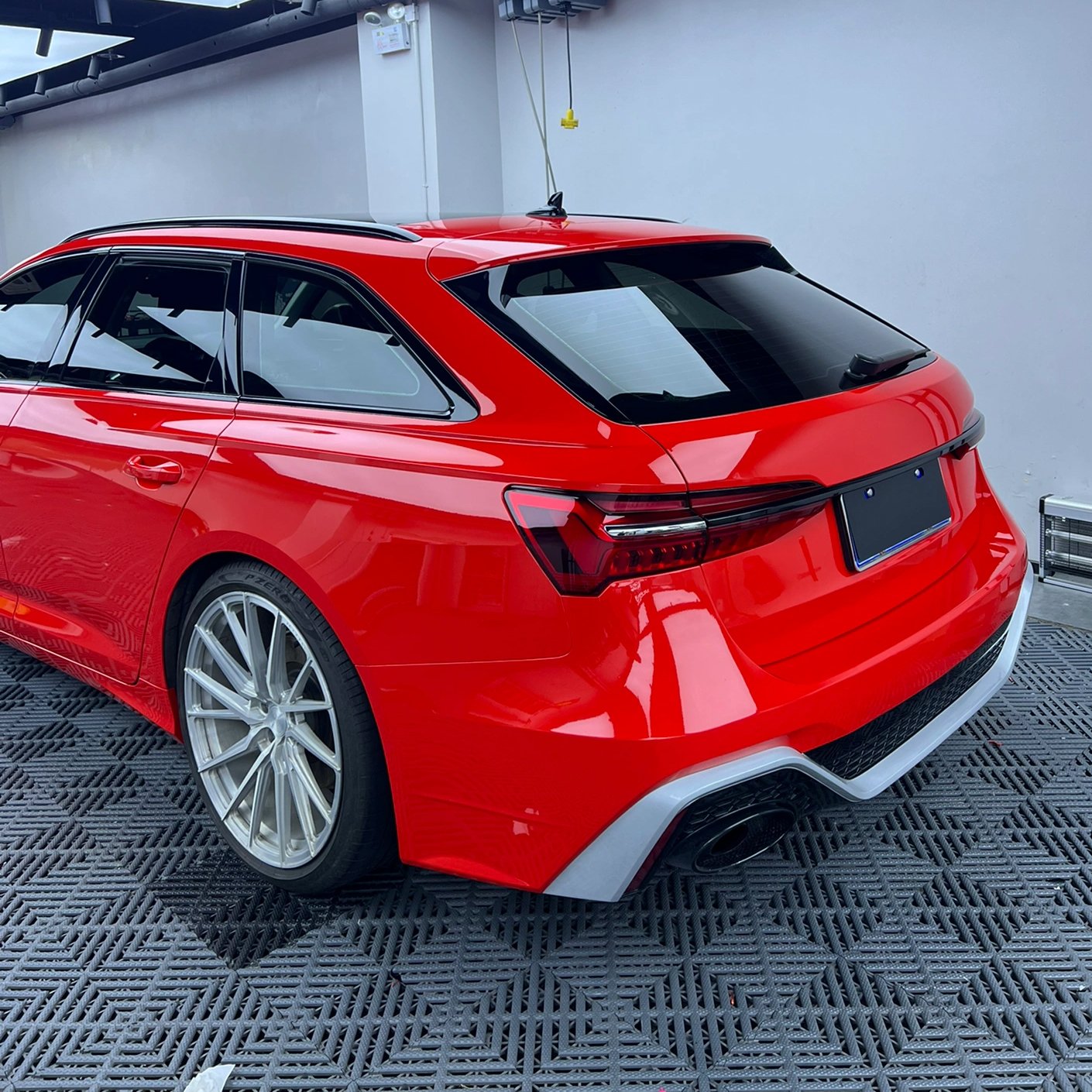 Car Body Decoration Protection Film PET Backing Crystal red car wrapping vinyl foil Auto sticker vinyl custom car wrap Film