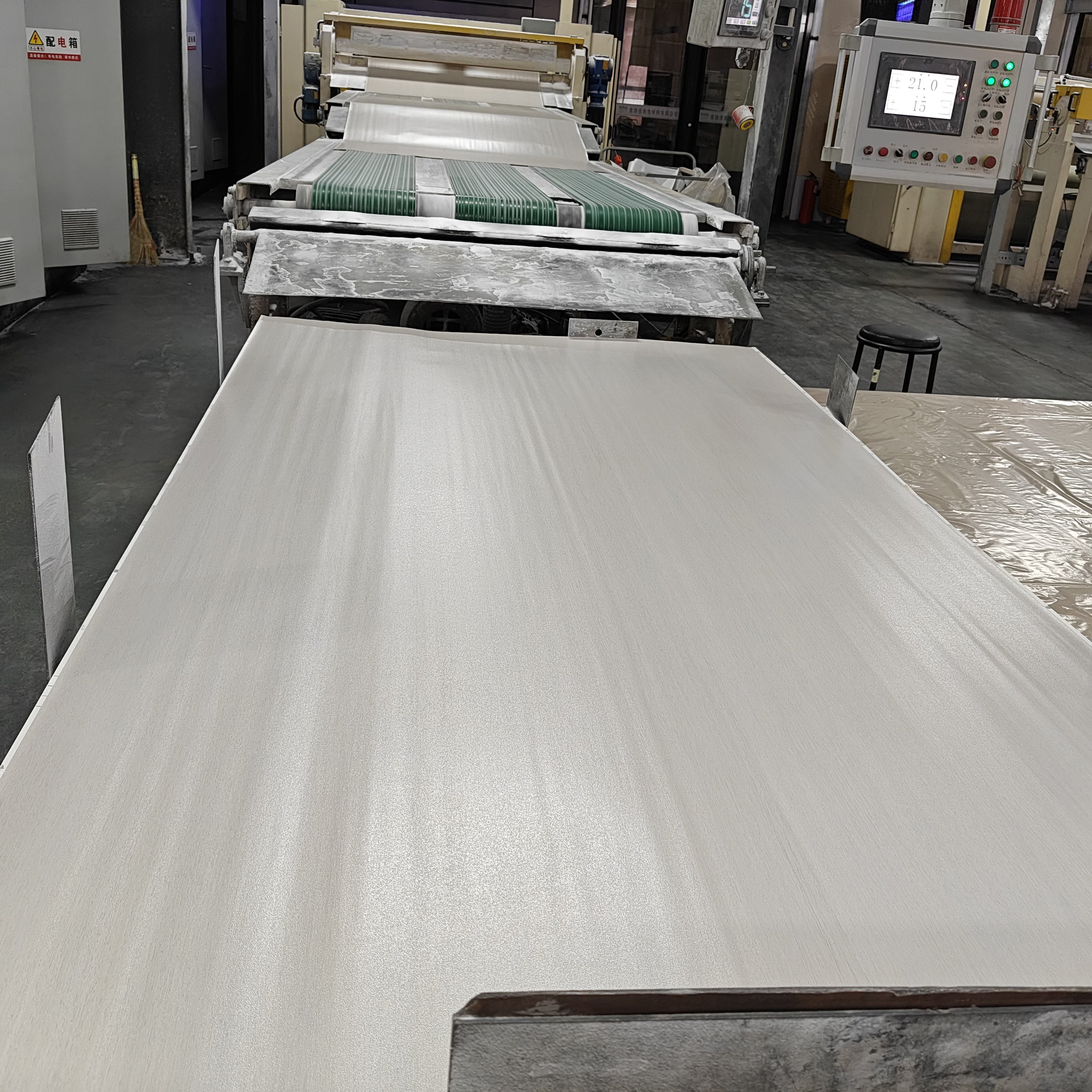 Embossing false suspended ceiling interior decorative pvc film for mdf pvc film faced production line