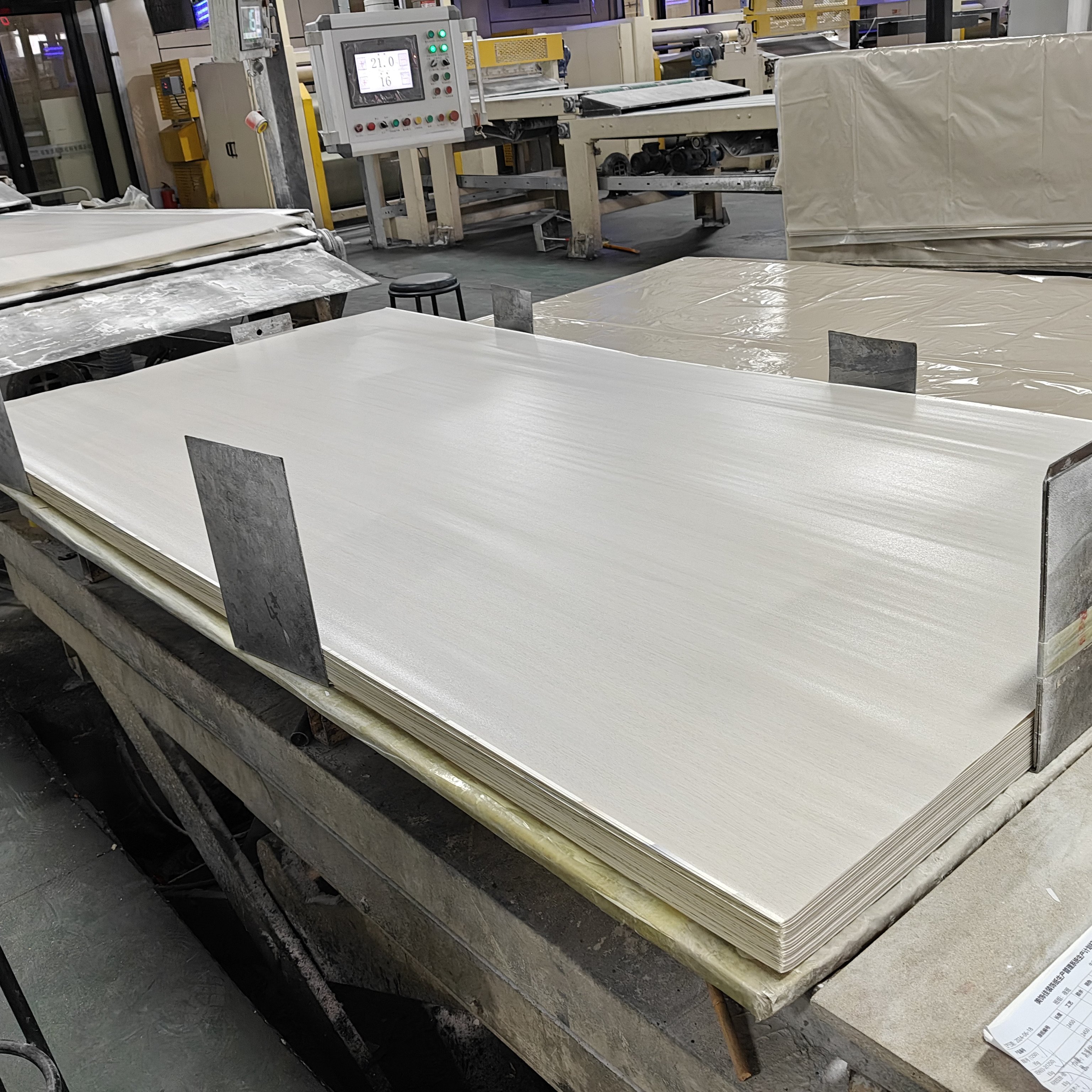 Embossing false suspended ceiling interior decorative pvc film for mdf pvc film faced production line