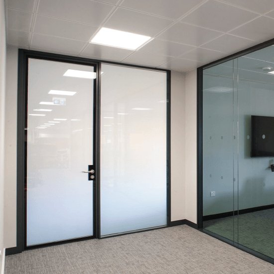 White To Opaque PDLC Smart Film Electrochromic Film Switchable Glass For Residential and Commercial Application