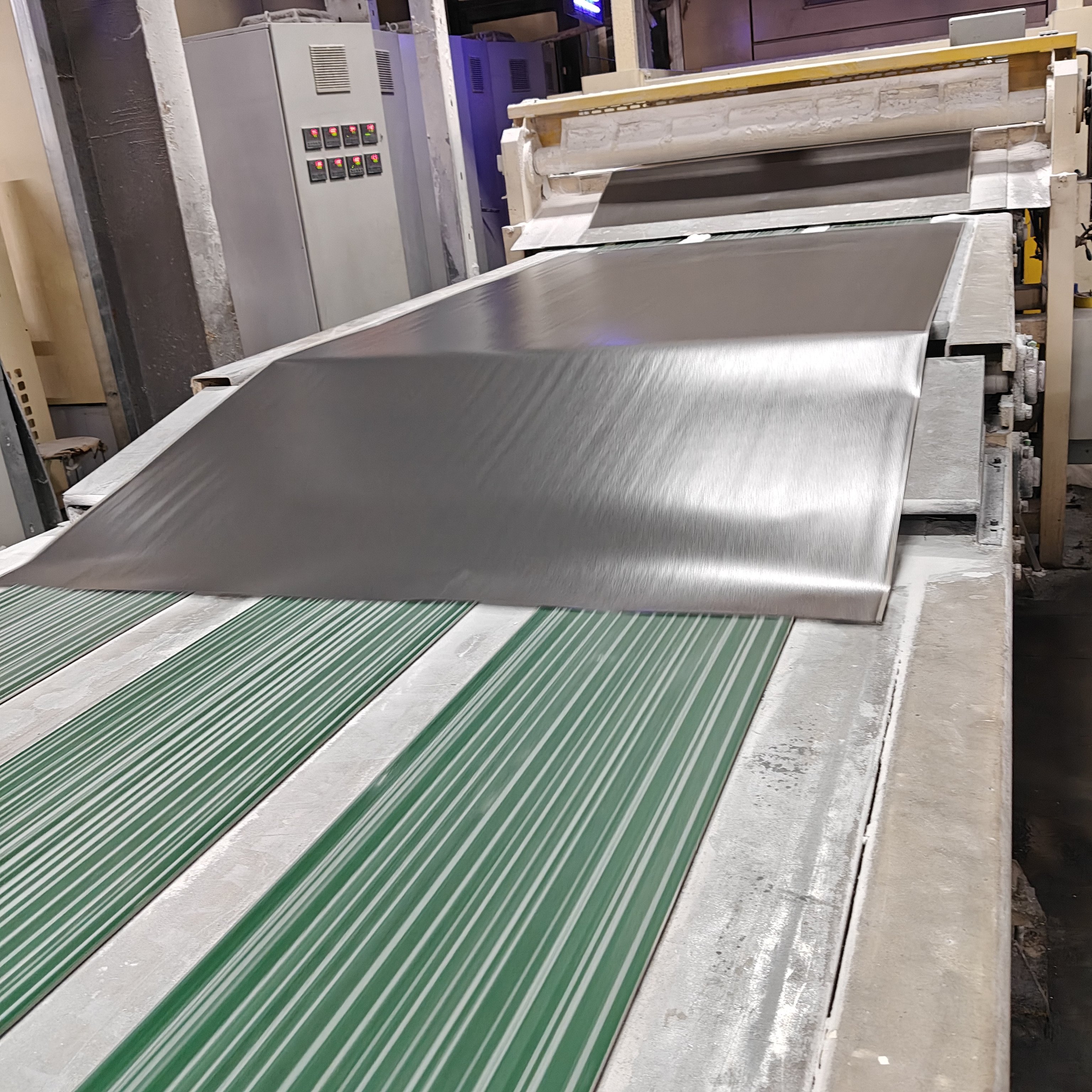 The latest design style, colorful pvc decorative film, used for doors