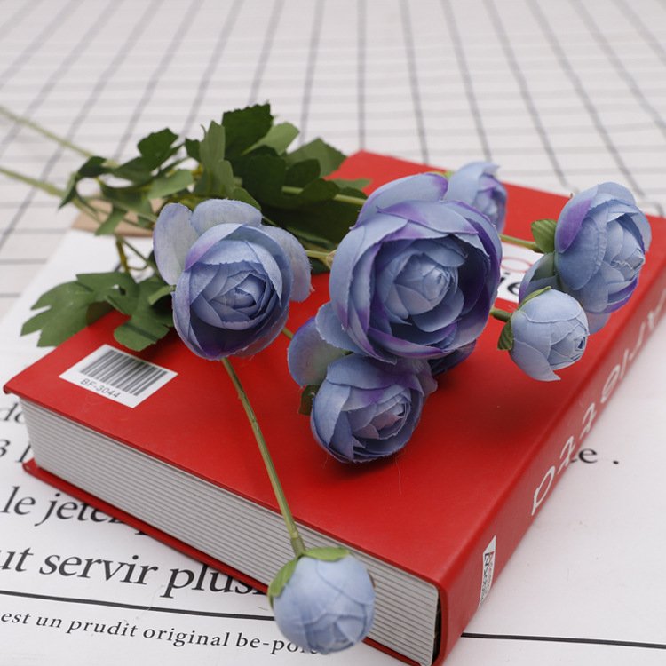 China Factory Artificial Flowers Persian Ranunculus Real Touch Artificial Dried Flower for Home Wedding Decoration