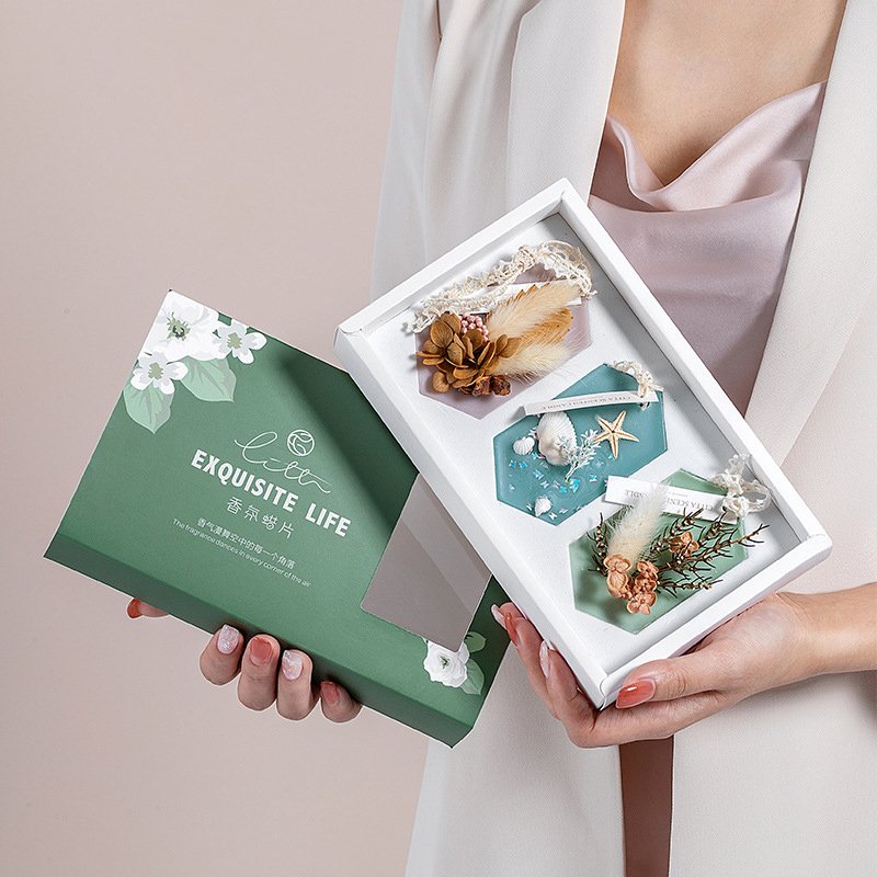 Hot Sell Wholesale Dried Flowers Scented Candle Gift Customize Handmade Item Packing Aromatherapy