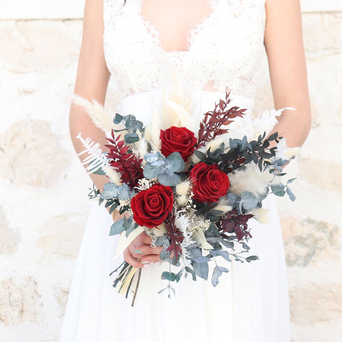 New Style Preserved Dried Flowers Wedding Bridal Bouquet Red Rose With Eucalyptus Flower For Wedding Decoration