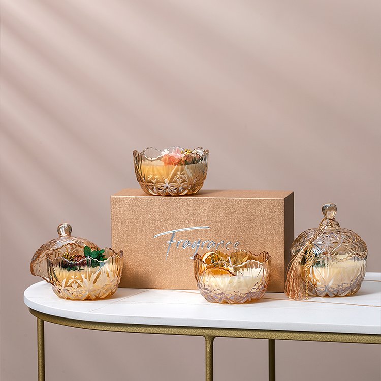 2022 Handmade oem soy wax candle packaging boxes birthday valentines day gifts mini scented candles with dried flowers