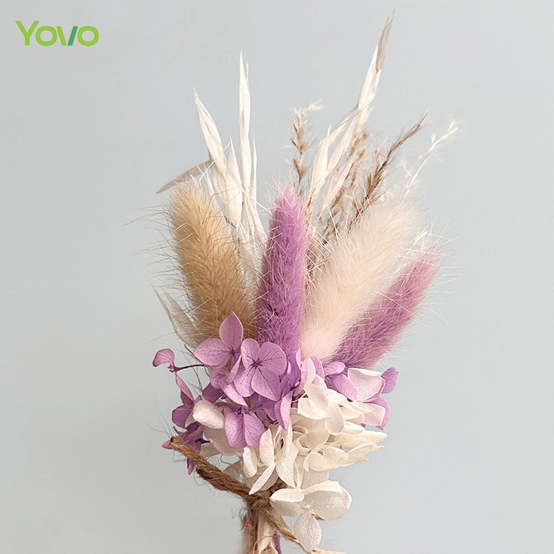 Popular Bulk Hot Selling Dried Mini Flower Bouquet Small Flowers for Wedding Gift Set Decoration Craft DIY Making
