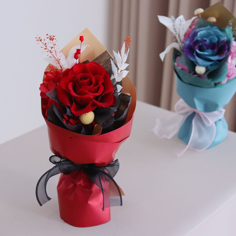 Top Sale Lifetime Last Preserved red Rose Flowers Bouquet for wedding decoration dried Forever bouquet suppliers