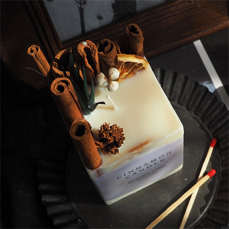 Wholesale Luxury Dried Flower Aromatherapy Fragrance Candle Soy Wax Scented Candle High Quality Custom