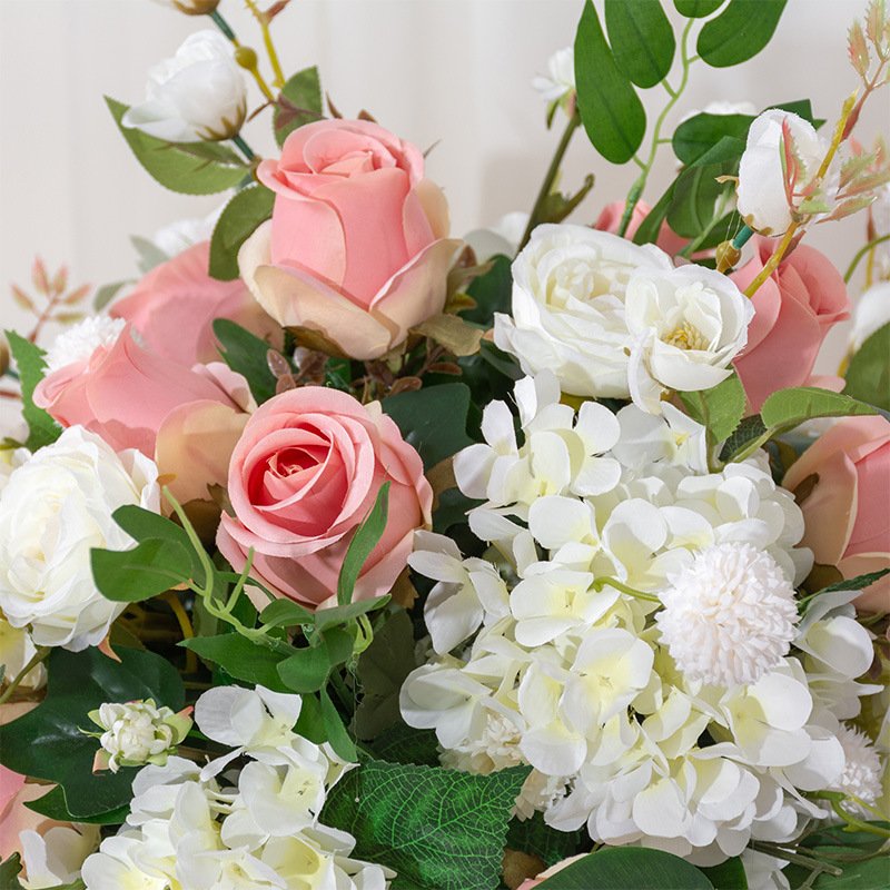 Wholesale Cheap Artificial Roses and Hydrangeas Dried Material Road Flower Balls for Weddings Christmas Parties Fake Flowers