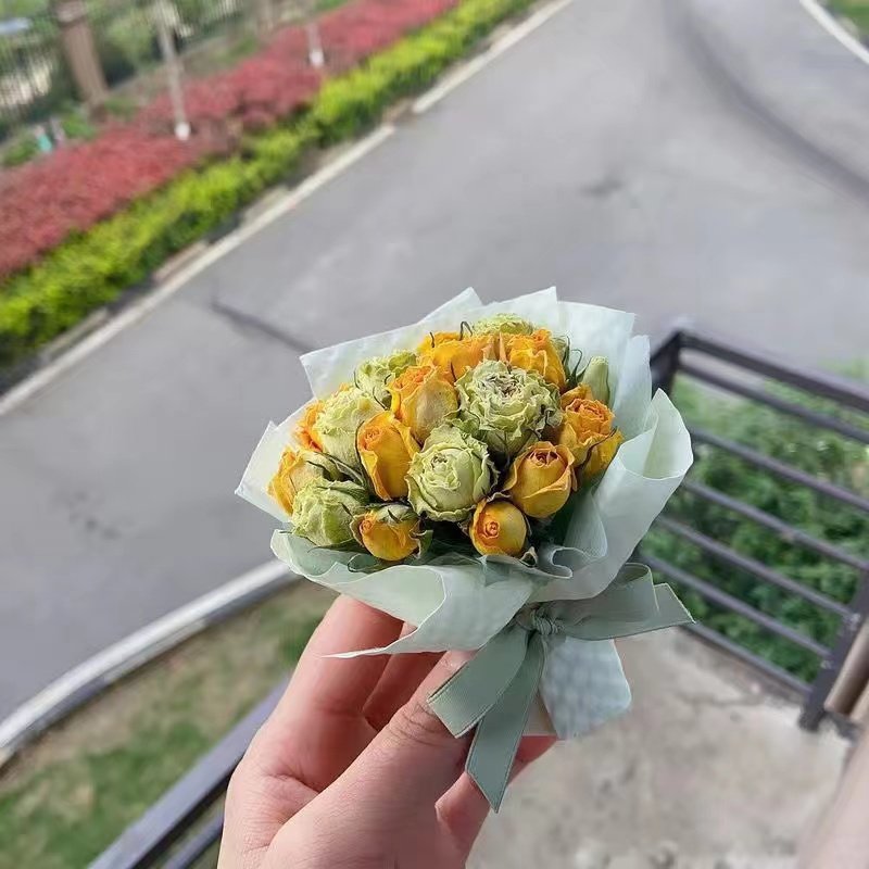 mini dried flower bouquet for car Dried Flowers Preserved Roses Forever Roses dried baby breath flower